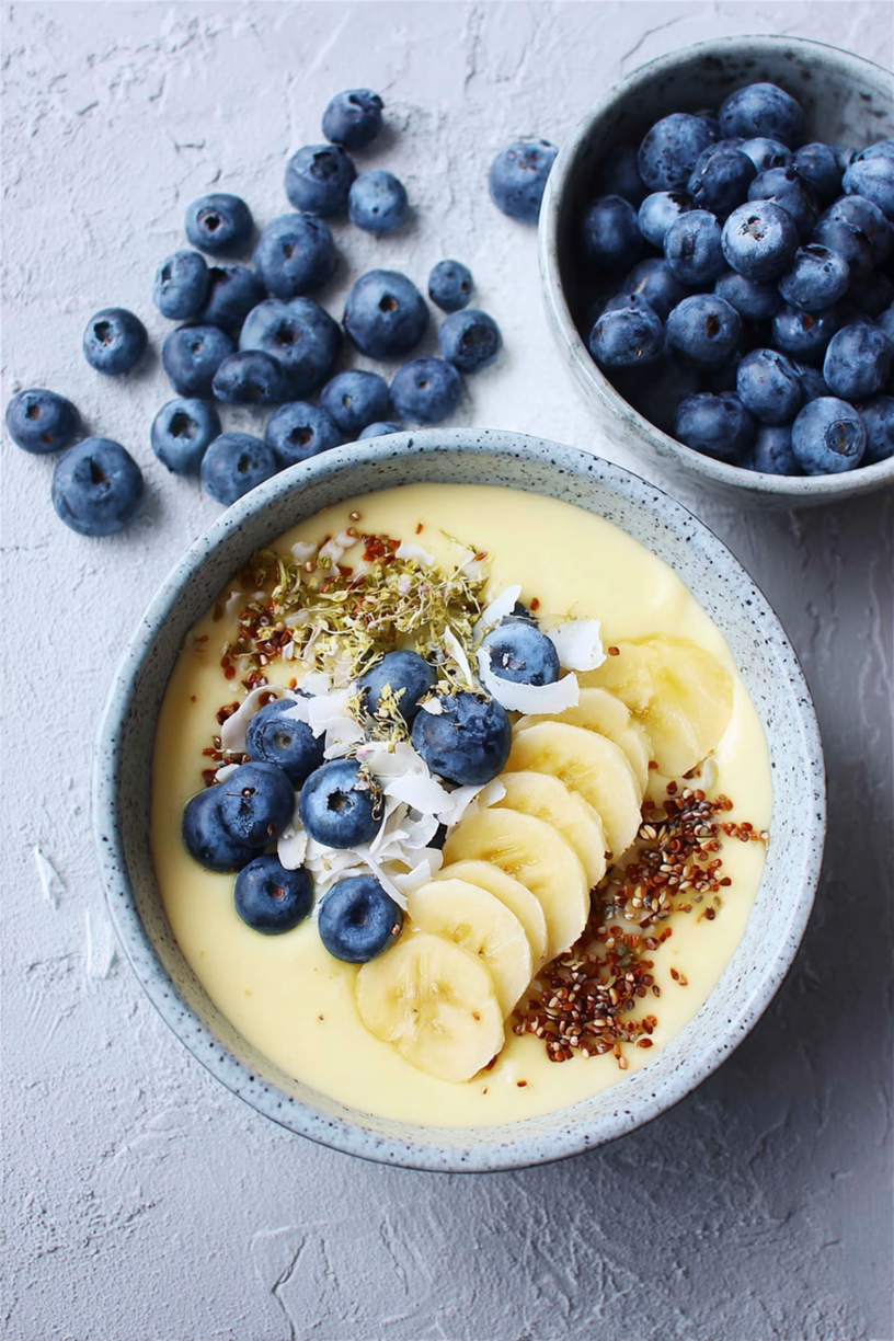 smoothie bowl ananas myrtilles