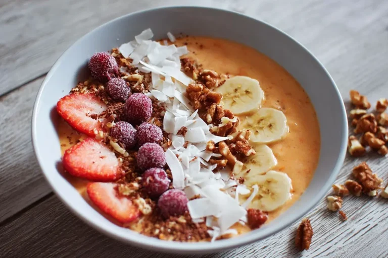 smoothie bowl façon carrot cake